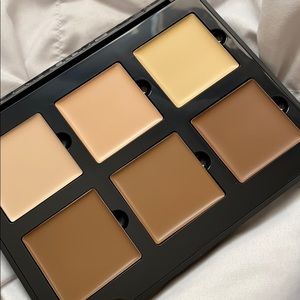 ‼️ SOLD ‼️ Anastasia Beverly Hills Contour Cream